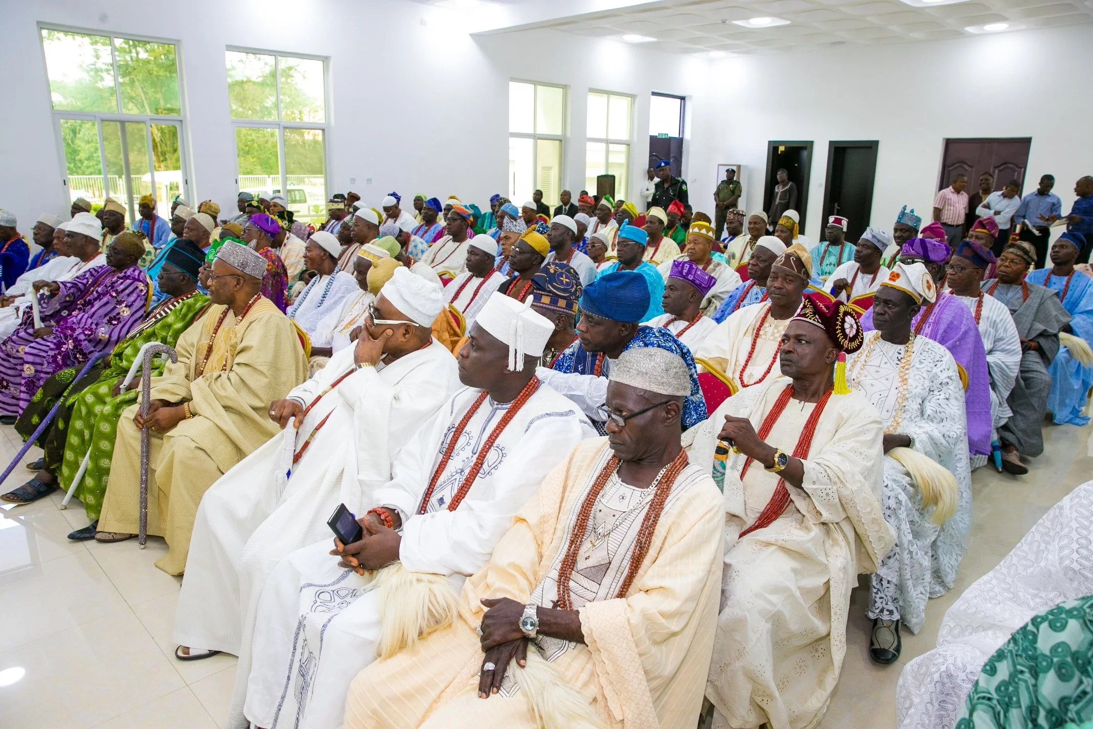 Gun men kiddnap Ekiti monarchs, kills two.